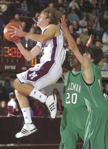 All@MolBoysHoops120409js